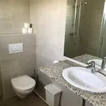 Romahegy Rendezvenyhaz 4*