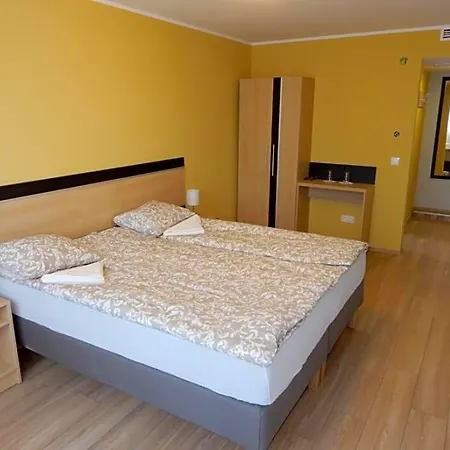 Romahegy Rendezvenyhaz 4* Kaposvár