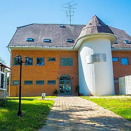 Romahegy Rendezvenyhaz Kaposvár